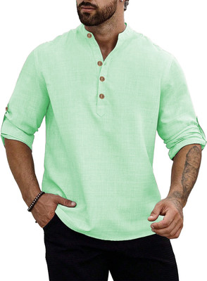HouseOfCommon Men Self Design Straight Kurta(Green)