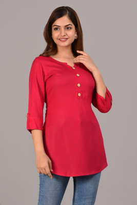 GoldetEra Women Solid Straight Kurta(Red)