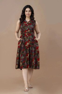 VIPY HANGER Women Floral Print A-line Kurta(Multicolor, Black)