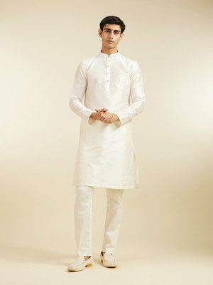 DIWAS by Manyavar Men Solid Straight Kurta(White)