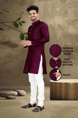 CRYSTALREVENUE Men Embroidered Straight Kurta(Maroon)