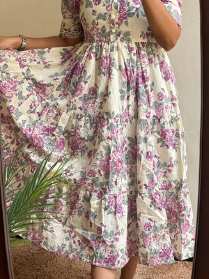 AURIPRX FASHION Women Printed Anarkali Kurta(White)