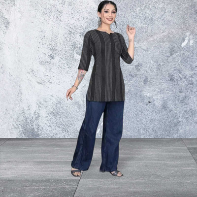 Rangrasiya Creation Women Striped A-line Kurta(Black)