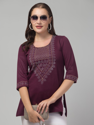 DIAMOND RUBY Women Embroidered Straight Kurta(Purple)