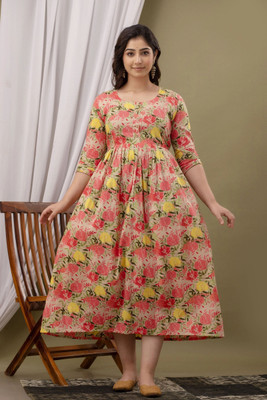 UrbanRang Women Printed Anarkali Kurta(Pink)