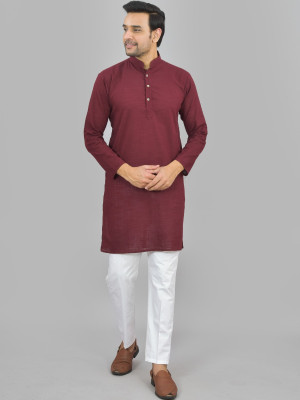 QuaClo Men Solid Straight Kurta(Maroon)