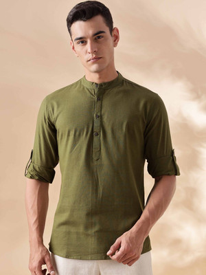ANOUK Men Solid Straight Kurta(Dark Green)