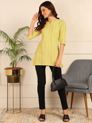 gfashion Women Striped Straight Kurta(Multicolor)