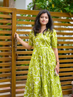 TMC COLLECTION Women Printed Flared Kurta(Green)