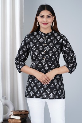 Tanisha Women Floral Print Flared Kurta(Black)