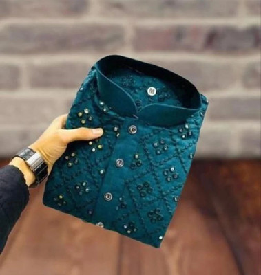 SR Fashion Men Embroidered Straight Kurta(Light Blue)