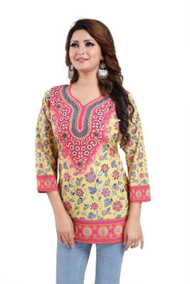 Anmi Alluring Faux Crepe Printed Short Kurti Tunic Top For Women Printed Women Straight Kurta(Yellow)