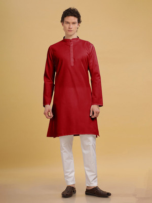 ANOUK Men Solid Straight Kurta(Red)