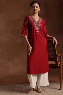 Elegant Creation Women Embroidered Straight Kurta(Maroon)