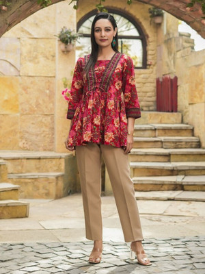 shubharsh Women Floral Print Flared Kurta(Red)