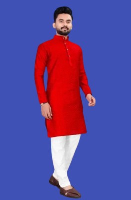 Neelaaj Men Solid Straight Kurta(Red)