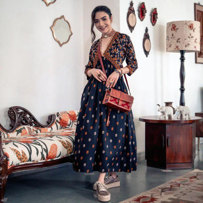 ruhi creation Women Printed Flared Kurta(Black)