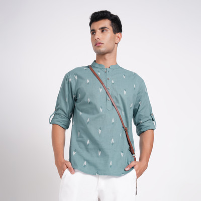 Indus Route by Pantaloons Men Printed A-line Kurta(Blue)
