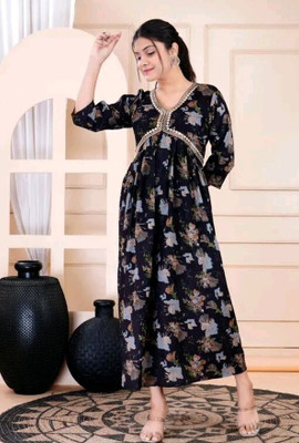 ARMANRIYAZ Women Printed A-line Kurta(Black)