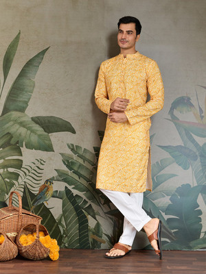 Zarista Creation Men Printed A-line Kurta(Yellow)