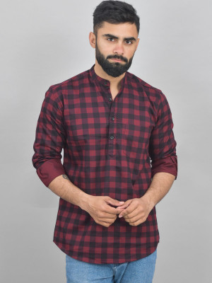 QuaClo Men Checkered Straight Kurta(Maroon, Dark Blue)
