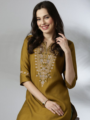 ANOUK Women Embroidered Straight Kurta(Multicolor)