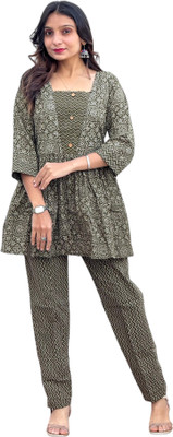 TAVAN Women Kurti Pant Set
