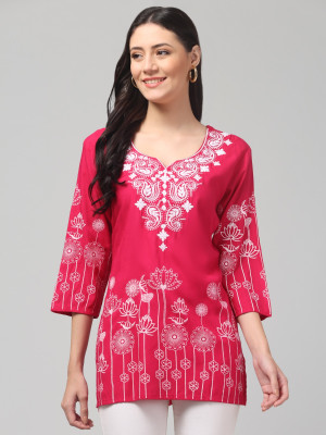 Aura Glam Women Embroidered A-line Kurta(Multicolor)