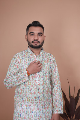 krishu Men Printed Straight Kurta(Multicolor)