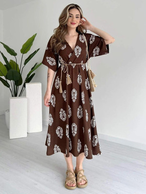 Shreejagdamba Women Printed Flared Kurta(Brown)