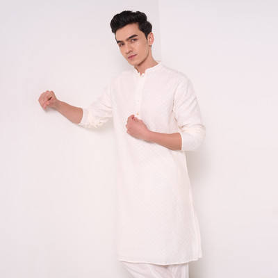 Indus Route by Pantaloons Men Solid A-line Kurta(Beige)
