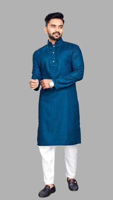 VINAARI Men Solid A-line Kurta(Blue)