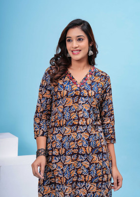 HEARTLOOM Women Kalamkari Straight Kurta(Multicolor)