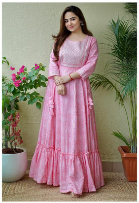 Daizen Women Embroidered Anarkali Kurta(Pink)
