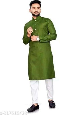 Universazone Men Solid Straight Kurta(Dark Green)