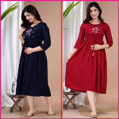 mayraa Women Embroidered Anarkali Kurta(Blue, Red)