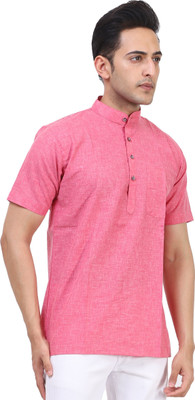 Kundan Men Solid Straight Kurta(Pink)