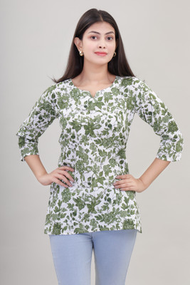 Adnika collection Women Self Design A-line Kurta(Green)
