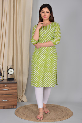 Vivan Enterprises Women Embroidered A-line Kurta(Green, White)