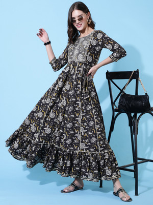 GLAM ROOTS Flared/A-line Gown(Brown)