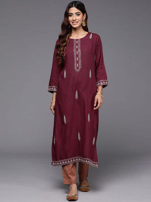 ANOUK Women Self Design Straight Kurta(Maroon)