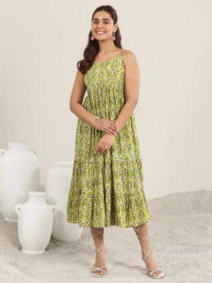 Jollity Women Printed Flared Kurta(Beige)