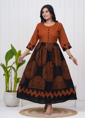 Tej Shree Fashion Women Printed Gown Kurta(Brown)