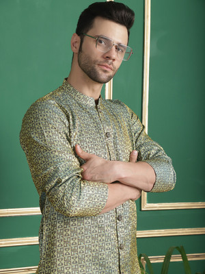 ANOUK Men Printed Straight Kurta(Green)