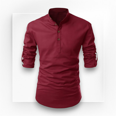 Svatantra Men Solid Straight Kurta(Maroon)