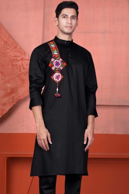 french crown Men Embroidered Ethnic Dress Kurta(Black)