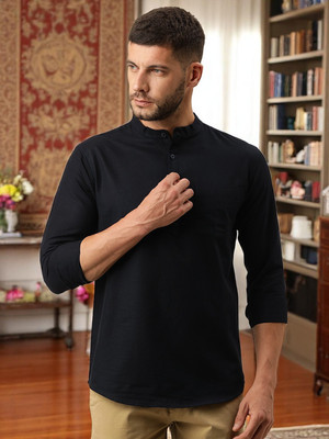 Kryptic Men Solid Straight Kurta(Black)