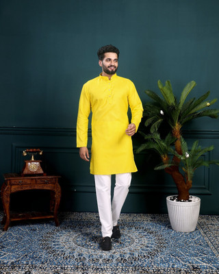 ORIFAB Men Embroidered Straight Kurta(Yellow)