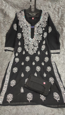 Neelam Chikan Women Chikan Embroidery Straight Kurta(Green, Yellow)