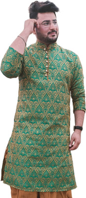 26 i Men Self Design Straight Kurta(Green, Gold)